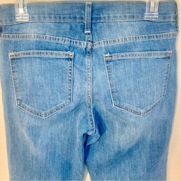 NWT Old Navy Jeans Sz 4 The Flirt Blue Denim Cotton Spandex Bootcut Faded Wash - Picture 9 of 16
